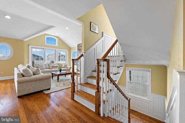 319 PELHAM AVE, Beach Haven, NJ 08008