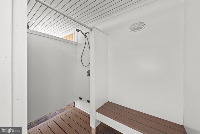 319 PELHAM AVE, Beach Haven, NJ 08008