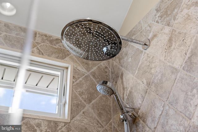 319 PELHAM AVE, Beach Haven, NJ 08008