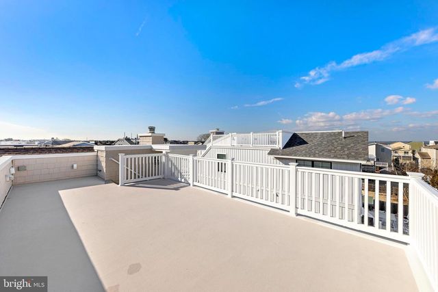 319 PELHAM AVE, Beach Haven, NJ 08008