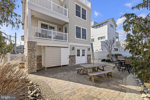 319 PELHAM AVE, Beach Haven, NJ 08008