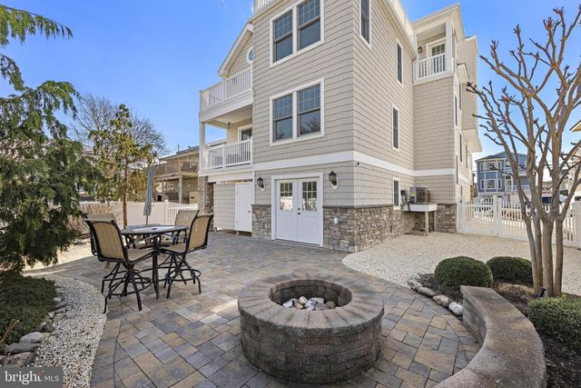 319 PELHAM AVE, Beach Haven, NJ 08008
