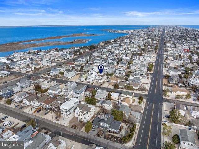 319 PELHAM AVE, Beach Haven, NJ 08008