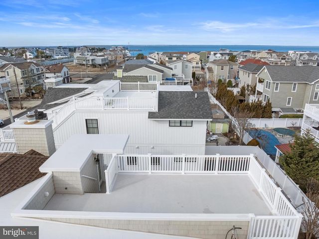 319 PELHAM AVE, Beach Haven, NJ 08008