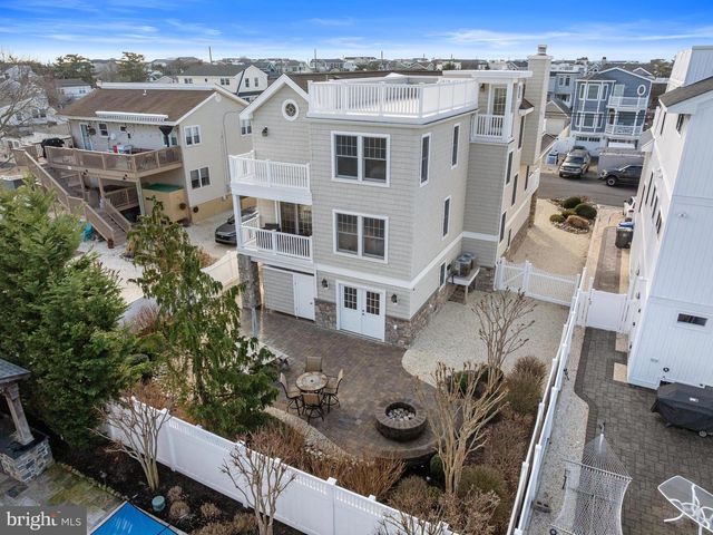 319 PELHAM AVE, Beach Haven, NJ 08008