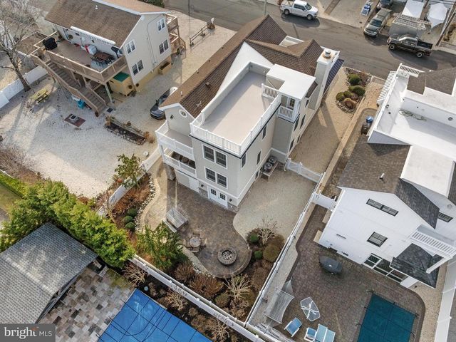 319 PELHAM AVE, Beach Haven, NJ 08008