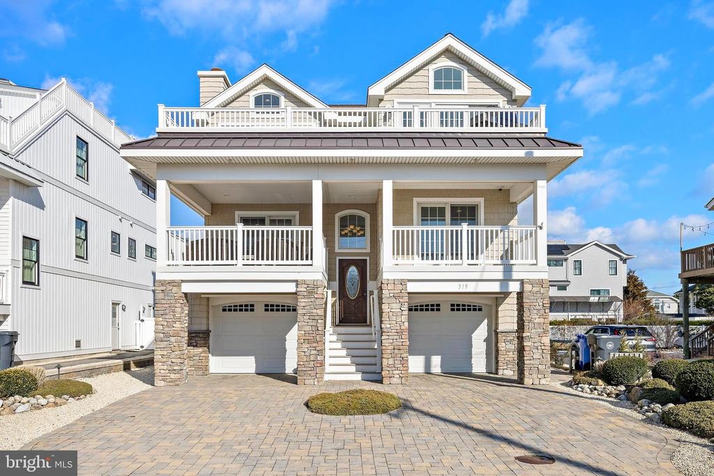 319 PELHAM AVE, Beach Haven, NJ 08008