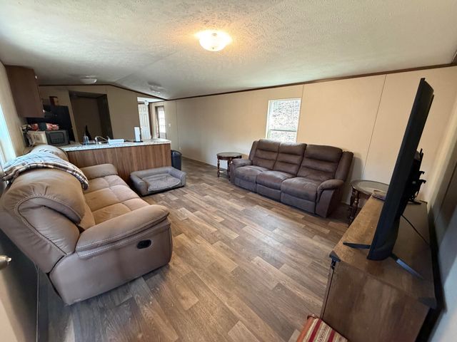 1600 Jerrica Leigh Lane, Stanton, KY 40380