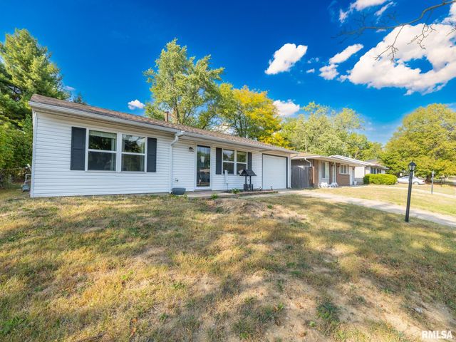 3925 W CREIGHTON Terrace, Peoria, IL 61615