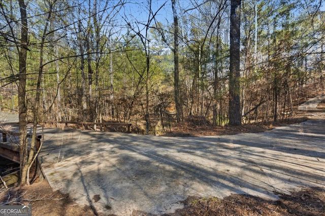 215 Picketts Way, Acworth, GA 30101