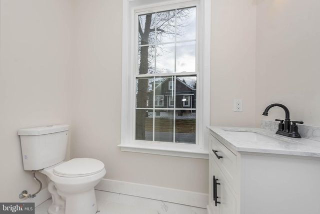 9624 HARFORD RD, Parkville, MD 21234