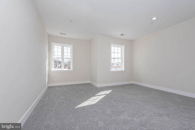 9624 HARFORD RD, Parkville, MD 21234