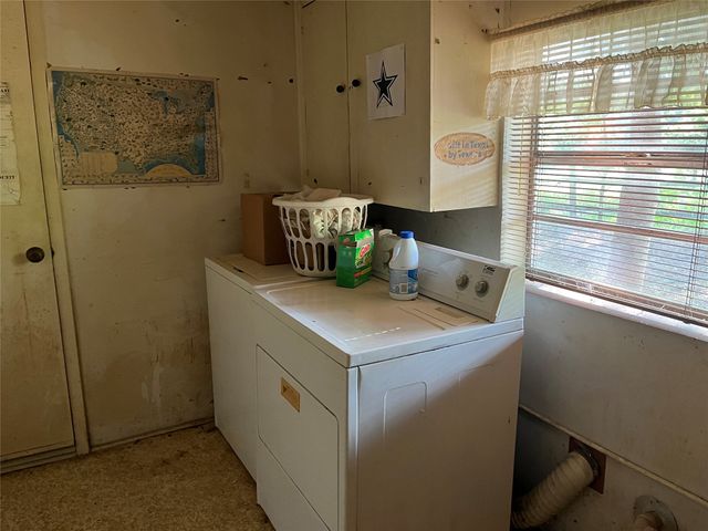 7687 Fm 17, Grand Saline, TX 75140