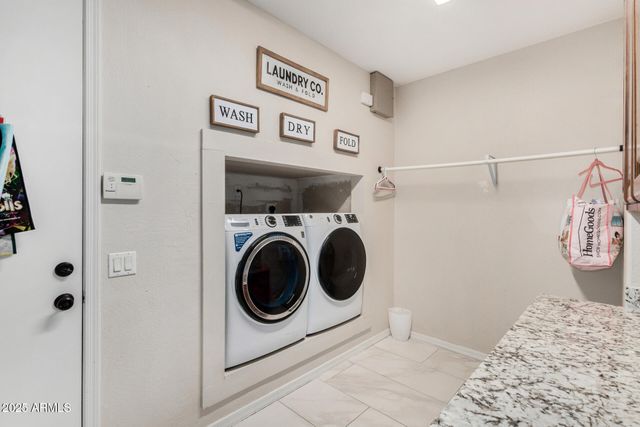 16040 W ORANGEWOOD Avenue, Litchfield Park, AZ 85340