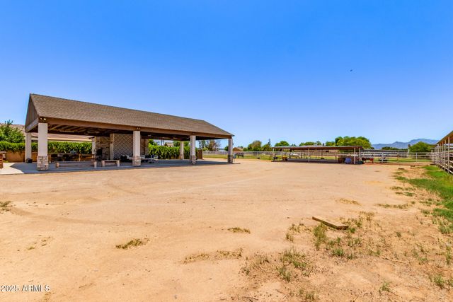 16040 W ORANGEWOOD Avenue, Litchfield Park, AZ 85340