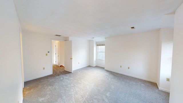 95 Pleasant 0, Watertown, MA 02472