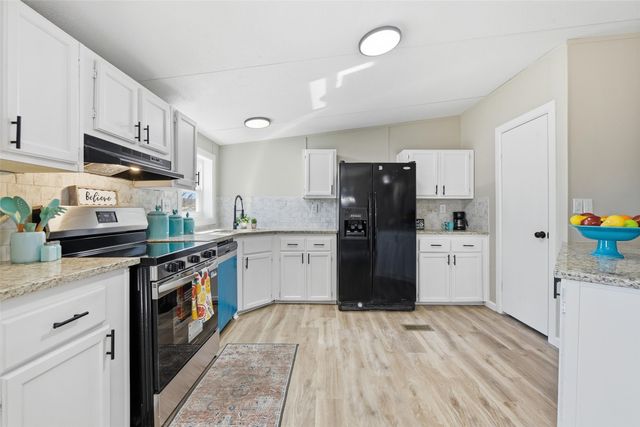 461 Lange Way, New Fairview, TX 76078