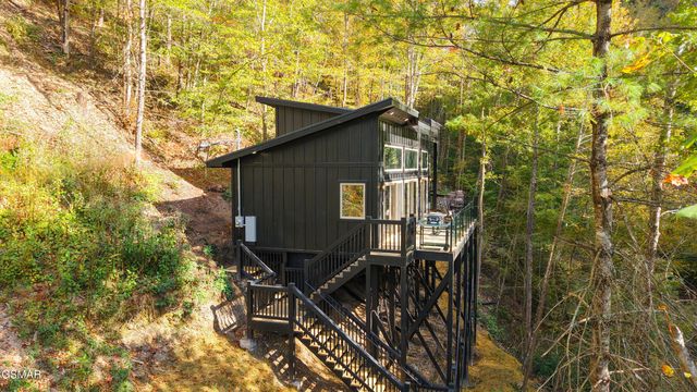 2338 Willow Lane, Sevierville, TN 37862