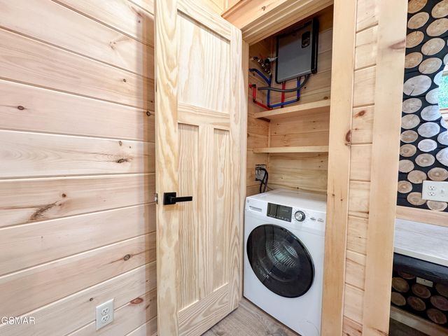 2338 Willow Lane, Sevierville, TN 37862