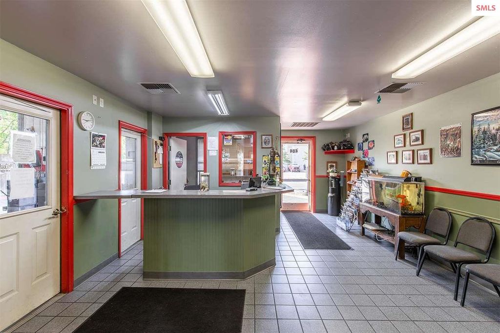 830 N 5th Ave, Sandpoint, ID 83864 photo 11