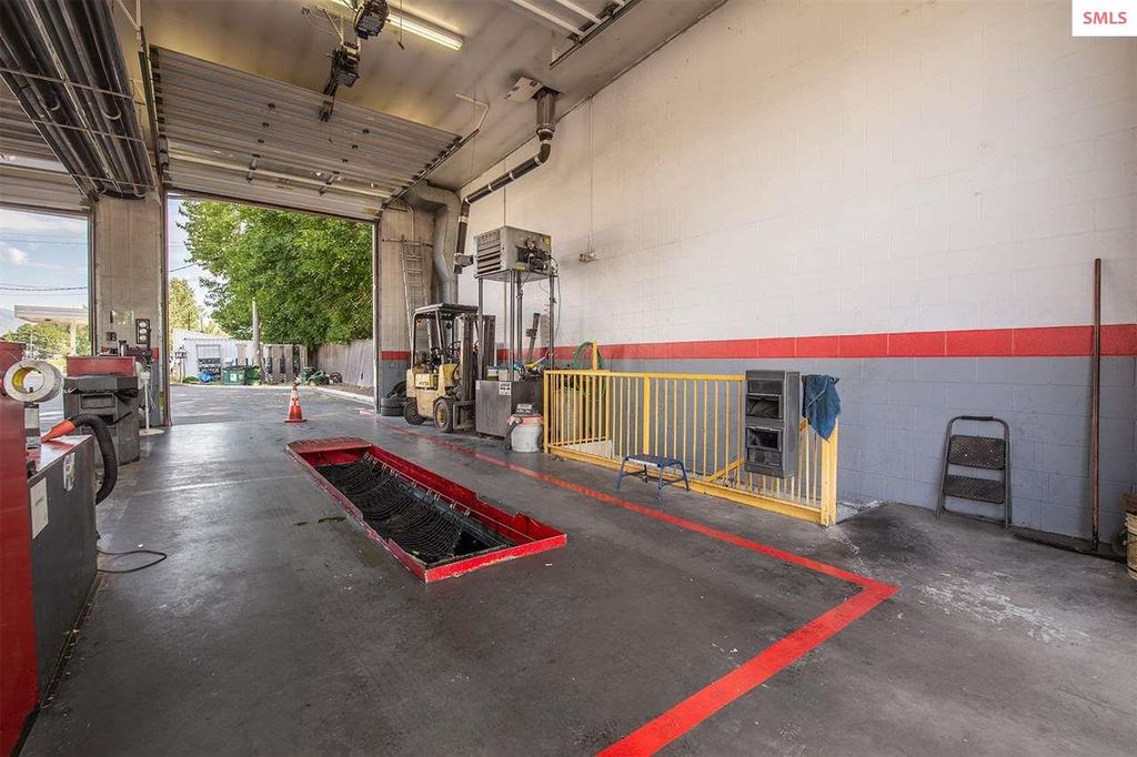 830 N 5th Ave, Sandpoint, ID 83864 photo 17