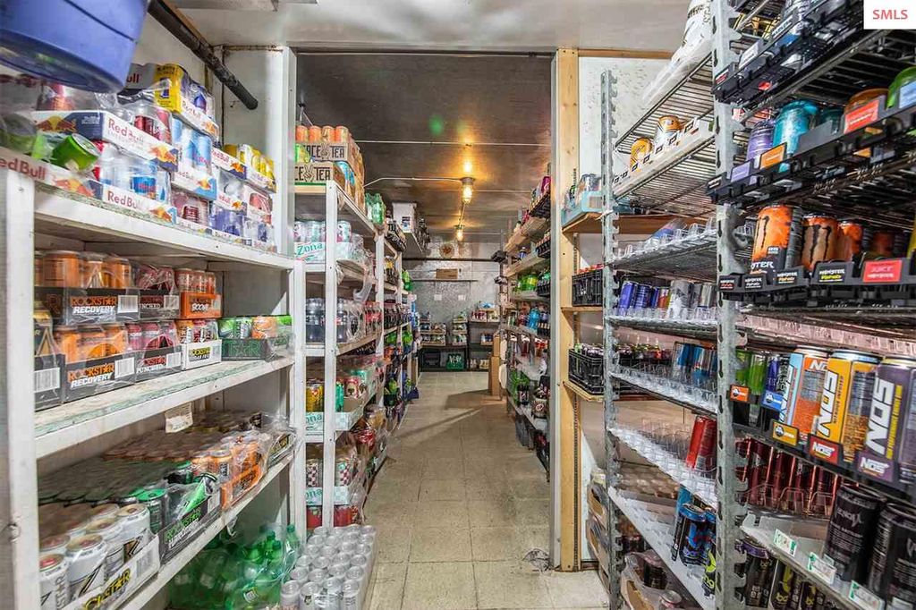 830 N 5th Ave, Sandpoint, ID 83864 photo 33