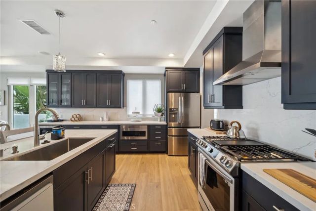 506 Clubhouse Avenue, Newport Beach, CA 92663