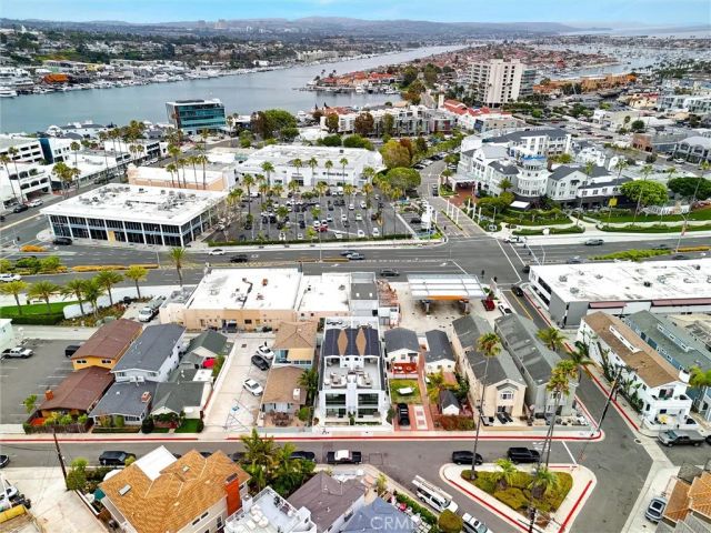 506 Clubhouse Avenue, Newport Beach, CA 92663