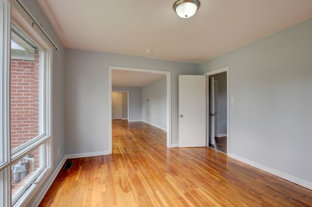 1718 Clarence Dr, Hopkinsville, KY 42240