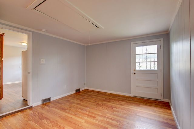 1718 Clarence Dr, Hopkinsville, KY 42240