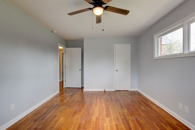 1718 Clarence Dr, Hopkinsville, KY 42240