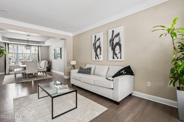 9 Winners Circle, Manalapan, NJ 07726