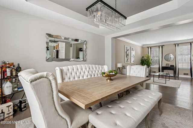 9 Winners Circle, Manalapan, NJ 07726