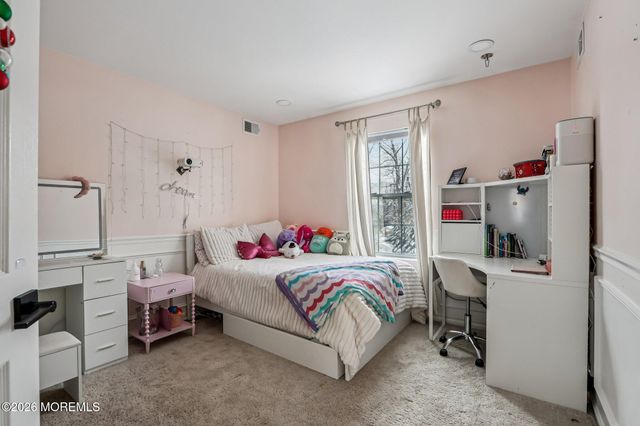 9 Winners Circle, Manalapan, NJ 07726