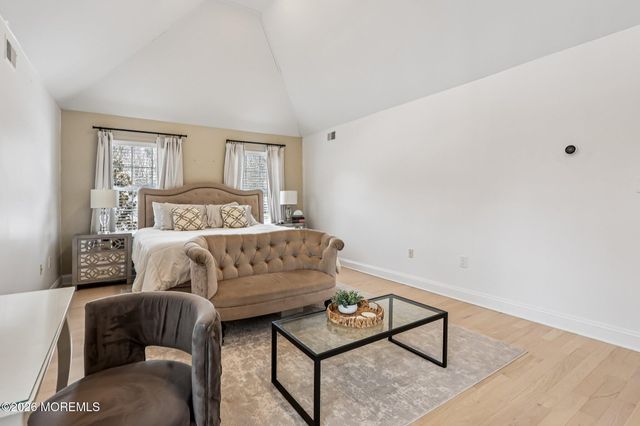 9 Winners Circle, Manalapan, NJ 07726