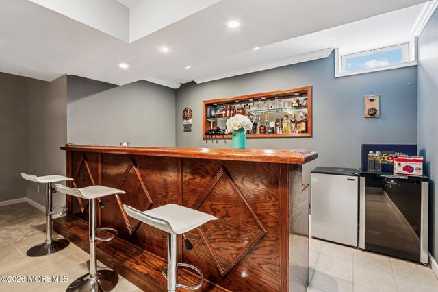 9 Winners Circle, Manalapan, NJ 07726