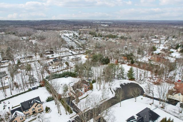 9 Winners Circle, Manalapan, NJ 07726