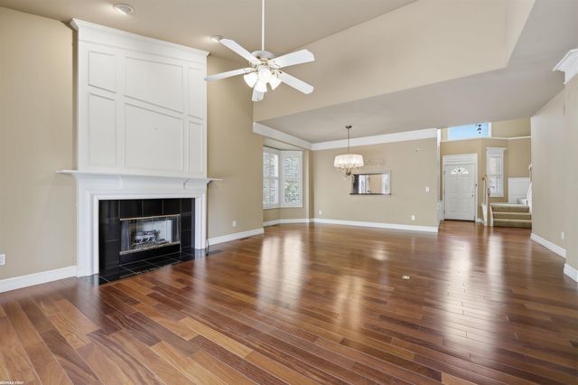1368 Rock Valley Drive, Rochester, MI 48307