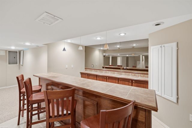 1368 Rock Valley Drive, Rochester, MI 48307