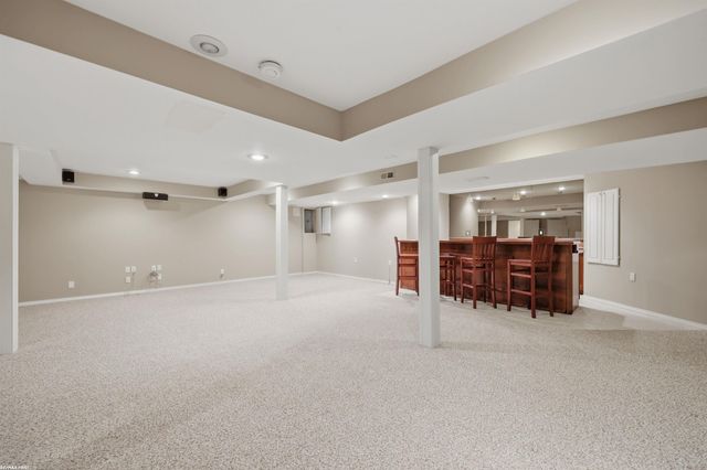 1368 Rock Valley Drive, Rochester, MI 48307
