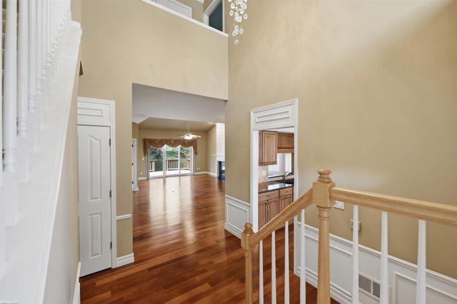 1368 Rock Valley Drive, Rochester, MI 48307