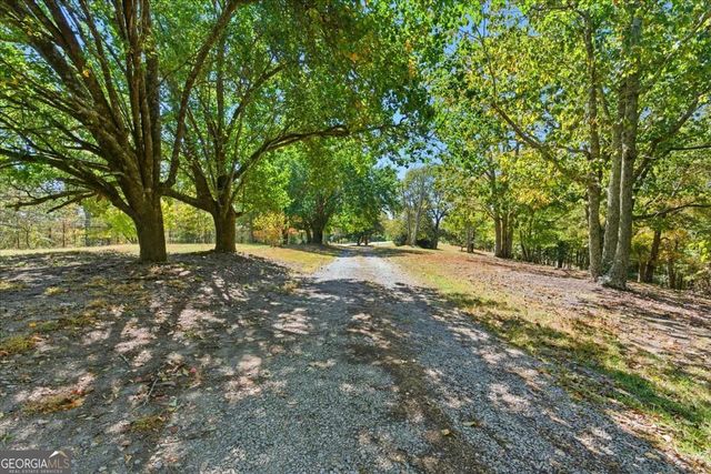 1509 High Point Road, Bowdon, GA 30108