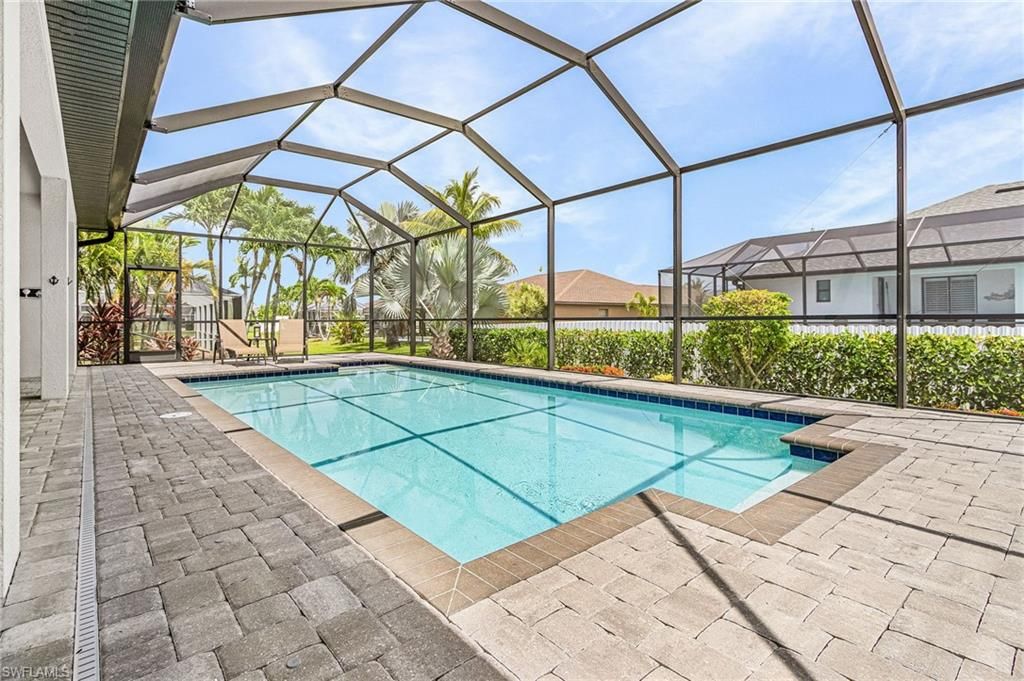 Image 21 of property listing at 3306 SW 3rd TER, Cape Coral, FL 33991