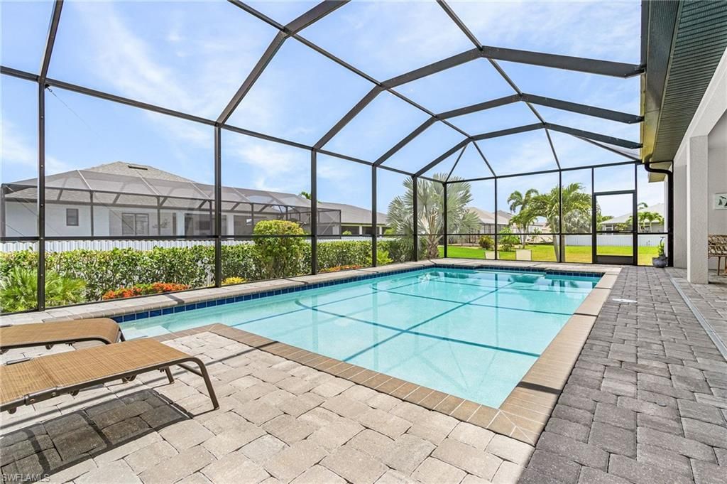 Image 22 of property listing at 3306 SW 3rd TER, Cape Coral, FL 33991