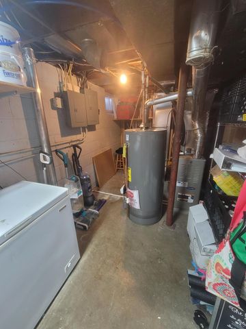 5413 Hampshire Avenue N, Crystal, MN 55428