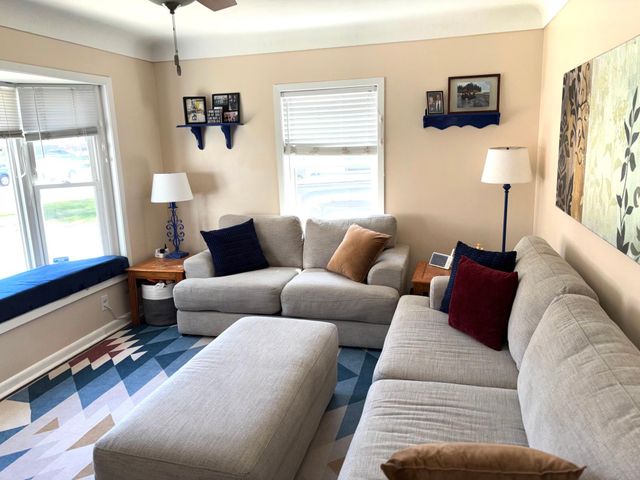 5413 Hampshire Avenue N, Crystal, MN 55428