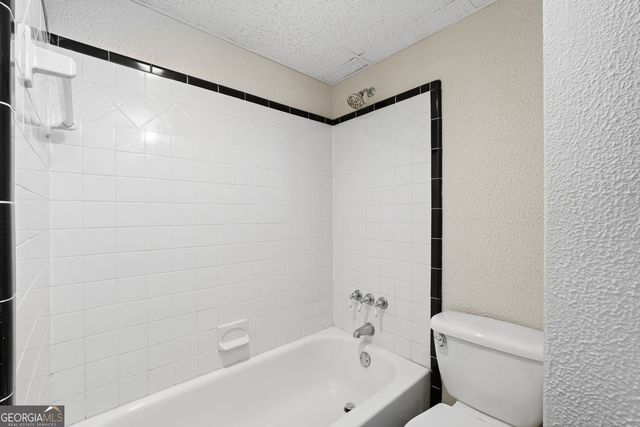 13 Finch Court SE, Acworth, GA 30102