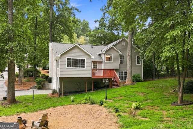 13 Finch Court SE, Acworth, GA 30102