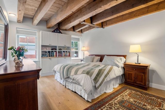 99 Fulton Street 2-5, Boston, MA 02109