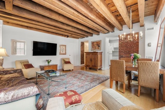99 Fulton Street 2-5, Boston, MA 02109